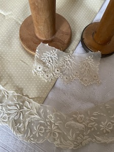 Vintage Lace Collar and Small Lace Piece